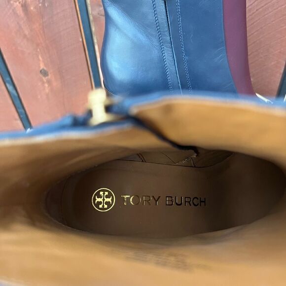 Tory Burch Equestrian Link Leather Ankle Bootie 85MM size 9M - Picture 6 of 7